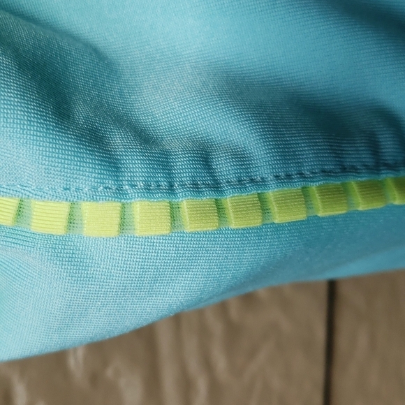 marika tek tank top green blue M - Picture 8 of 9